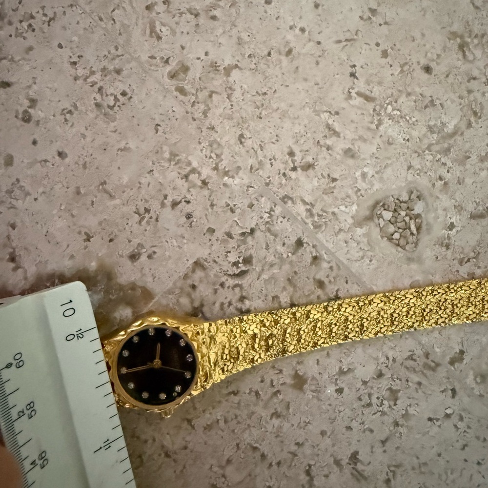 Women’s Gold Gruen Watch - Picture 13 of 13